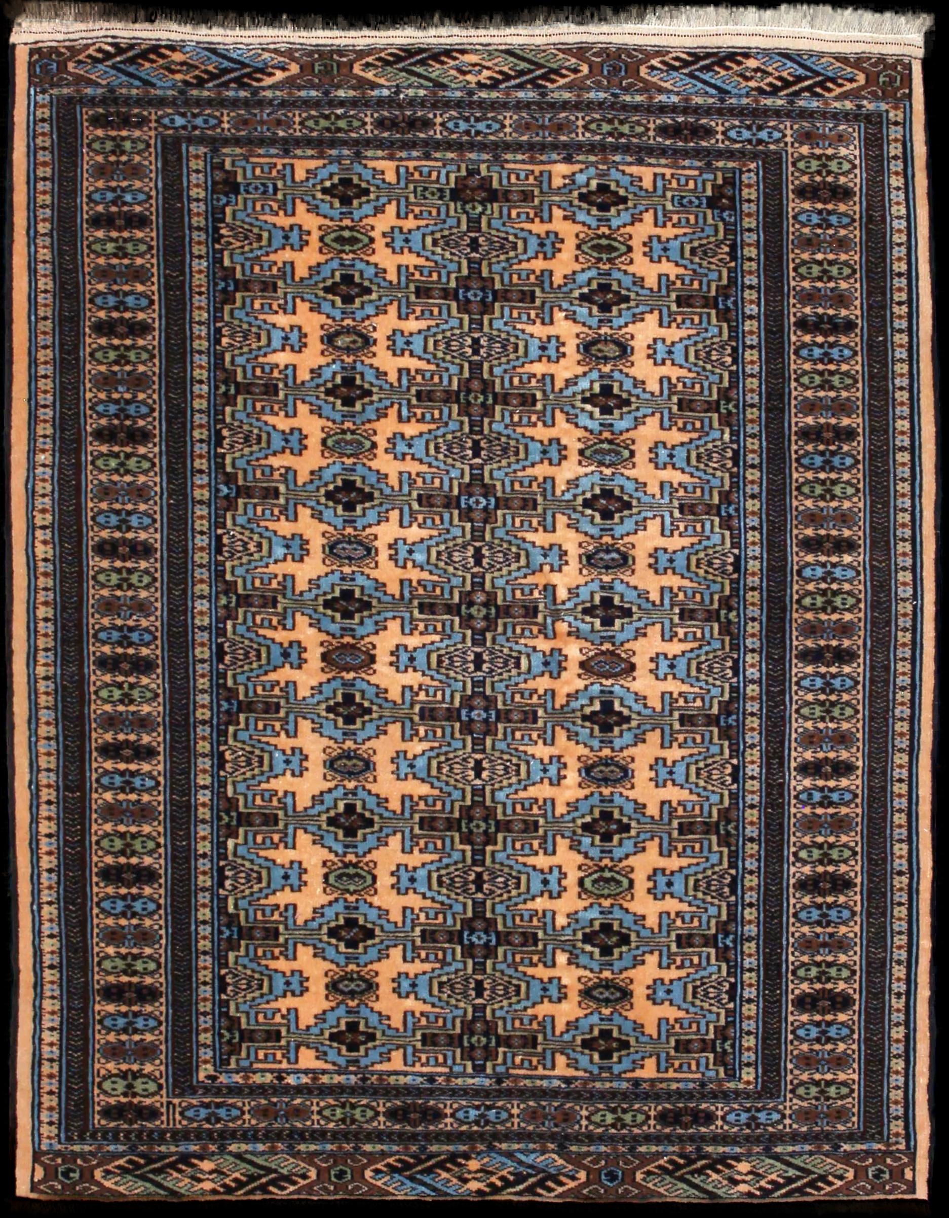 Handmade Persiano rug in dimensions 137 centimeters length by 110 centimeters width with mainly Blu e Marrone colors