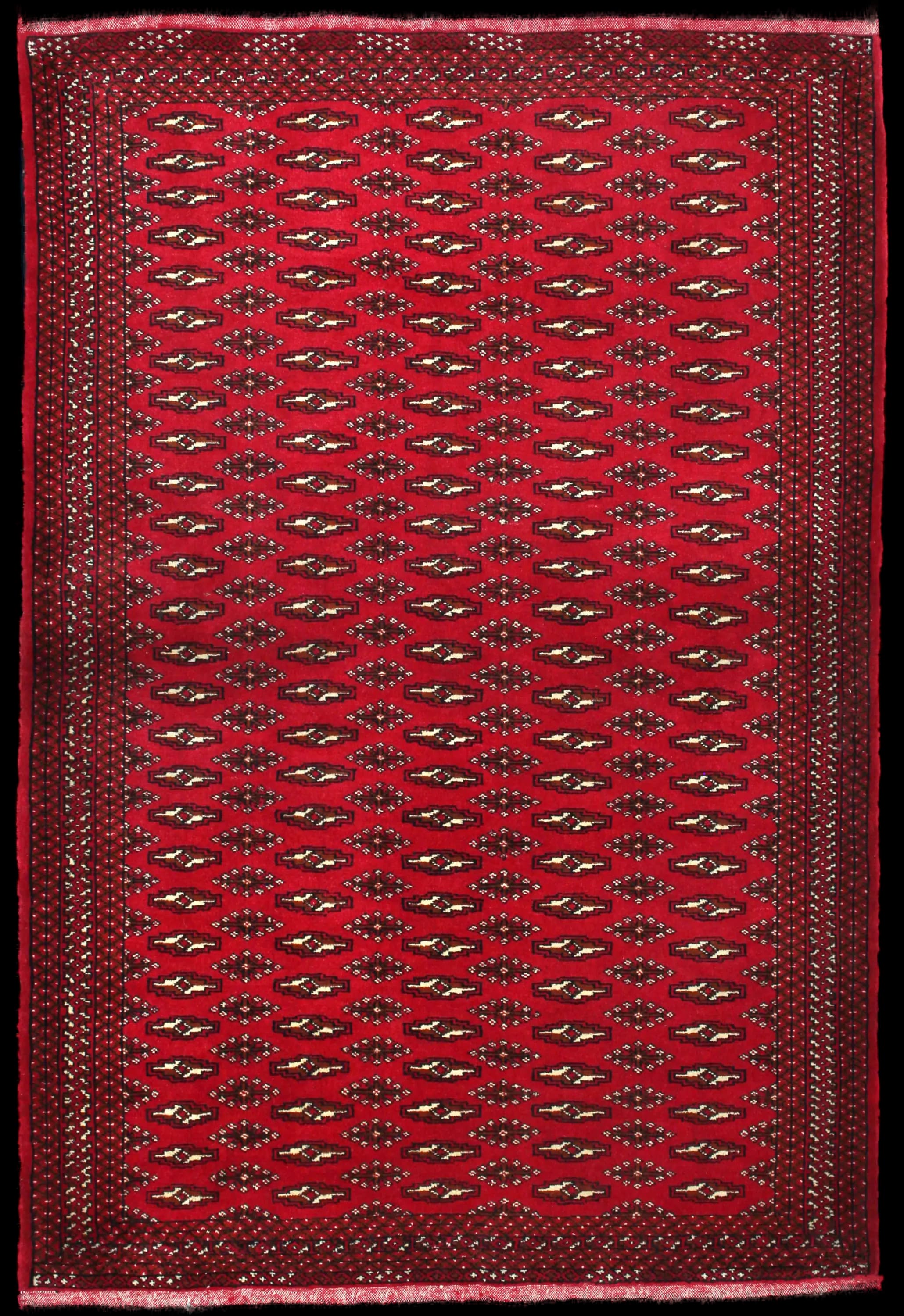 Handmade Persa rug in dimensions 196 centimeters length by 132 centimeters width with mainly Rojo colors