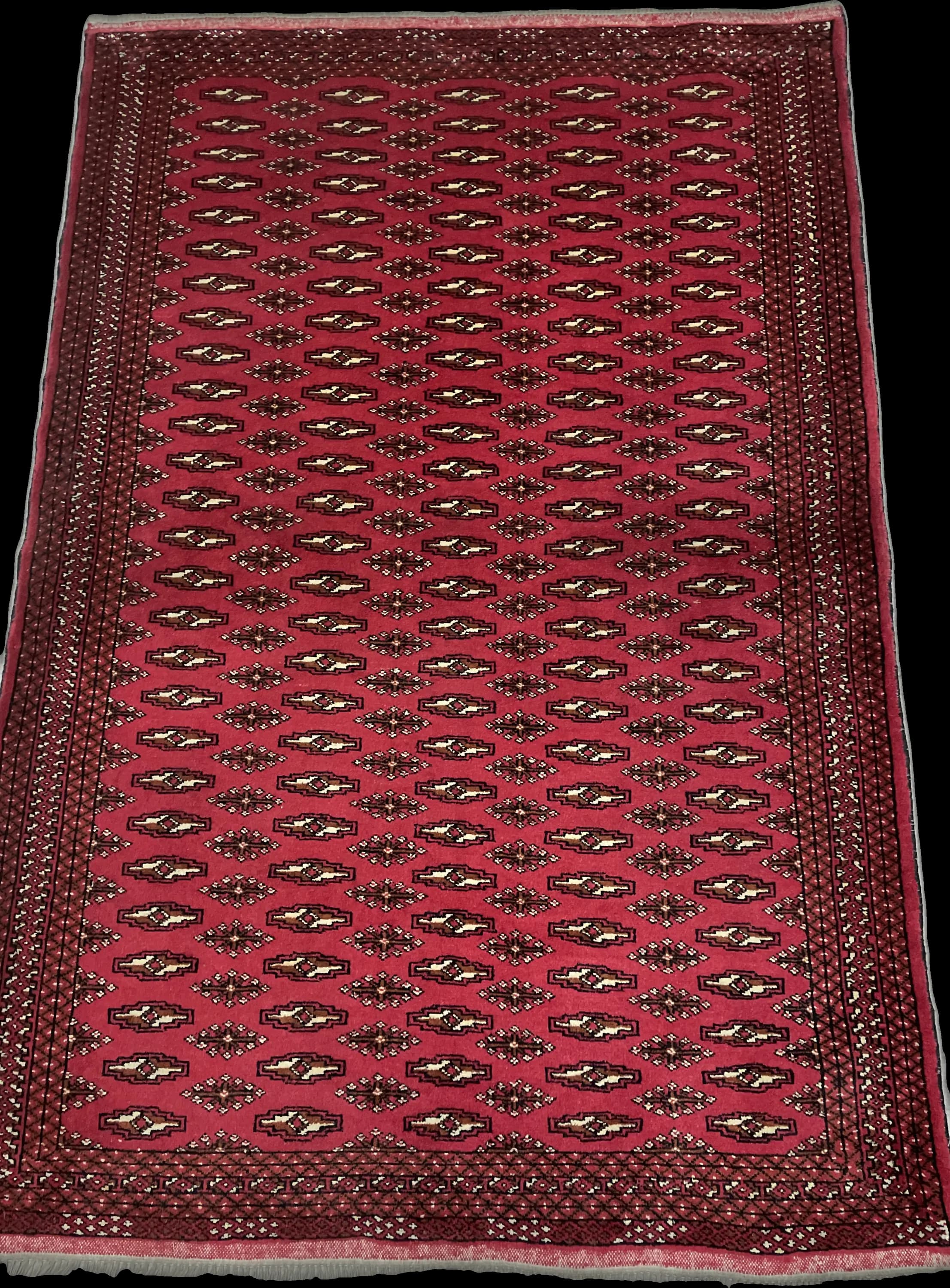 Perspective view of the rug