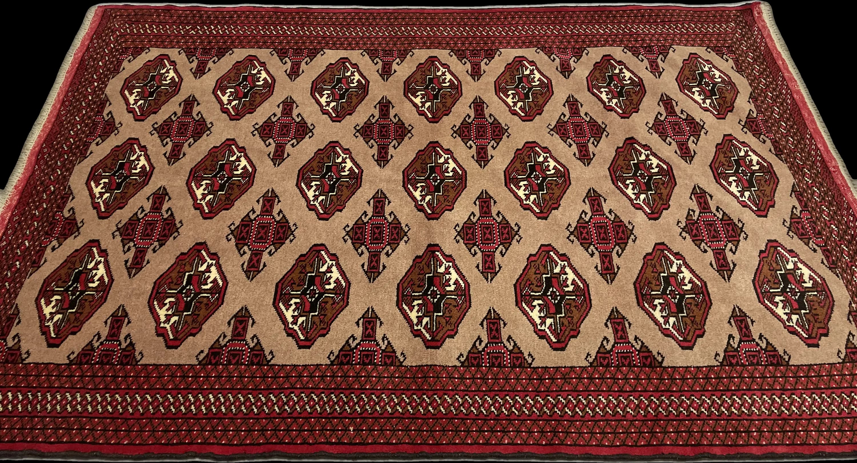 Perspective view of the rug