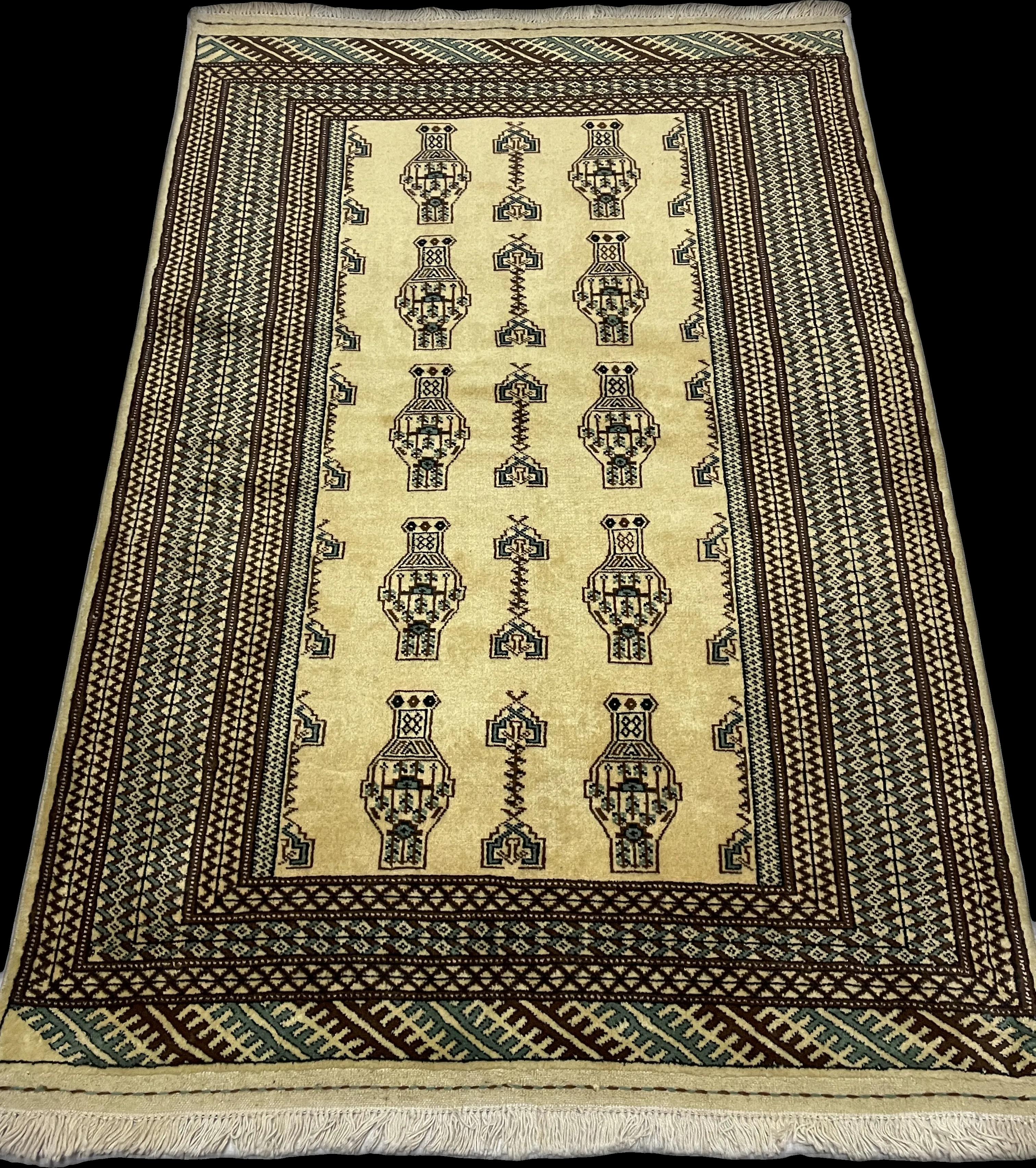 Perspective view of the rug