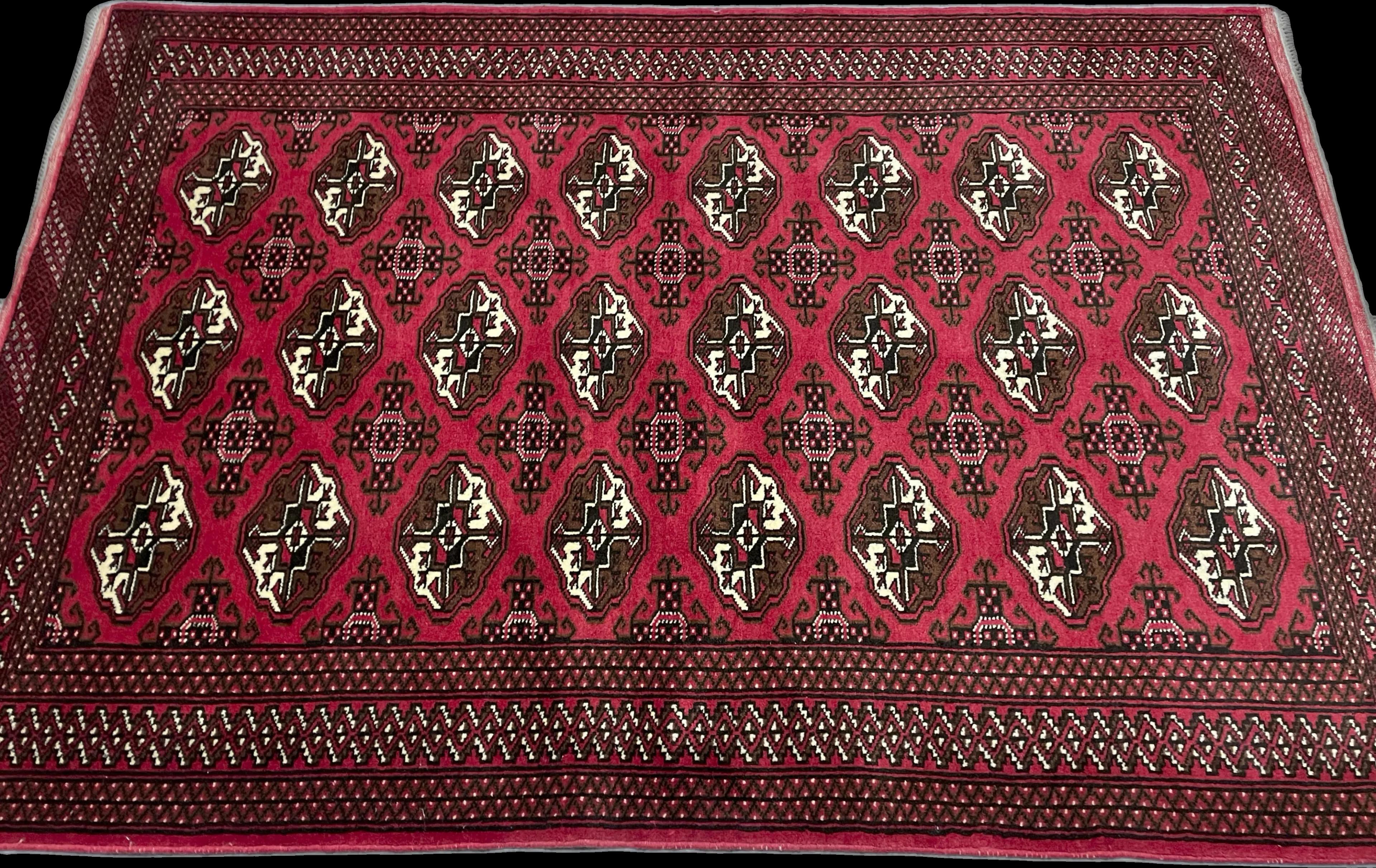 Perspective view of the rug