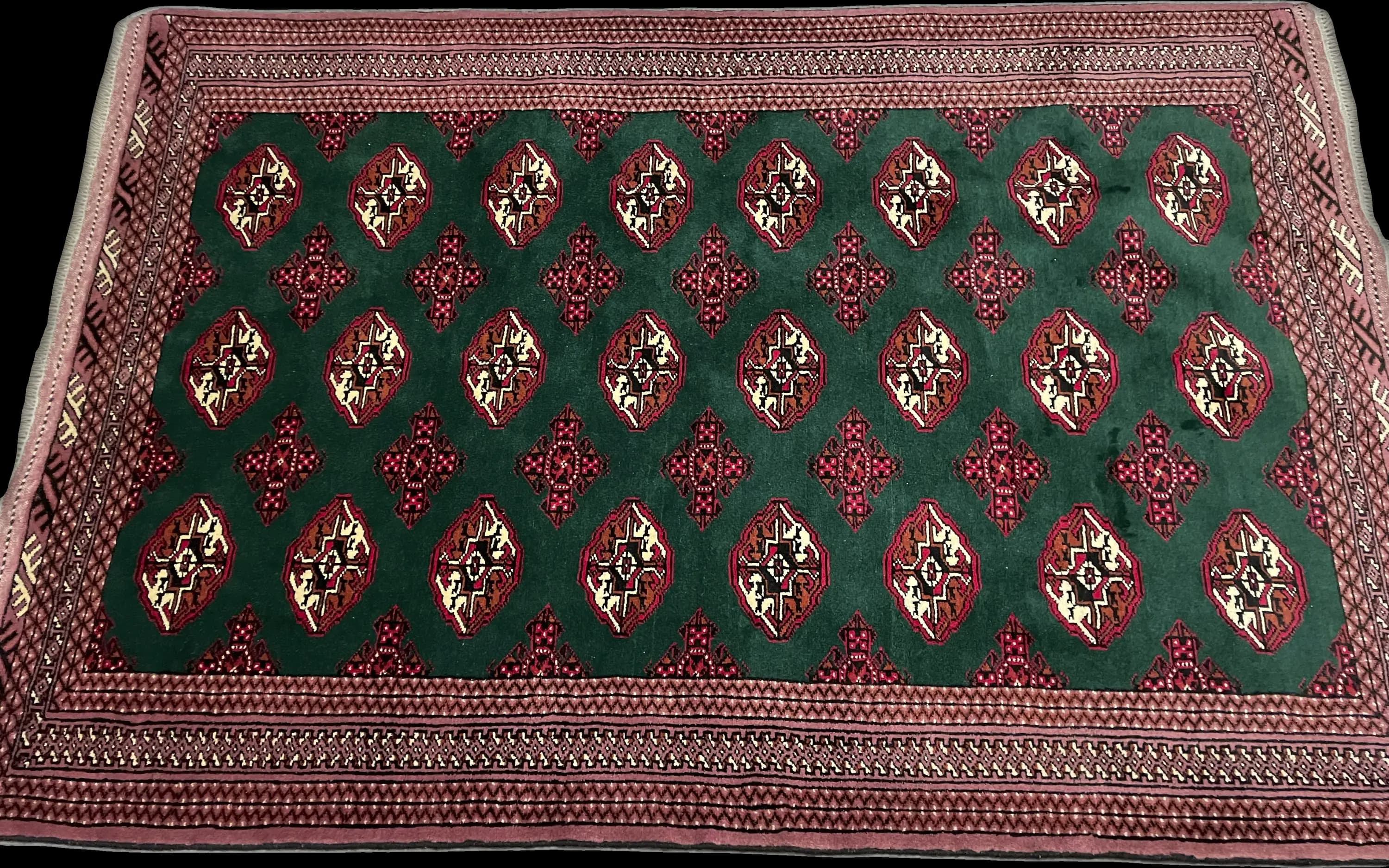 Perspective view of the rug