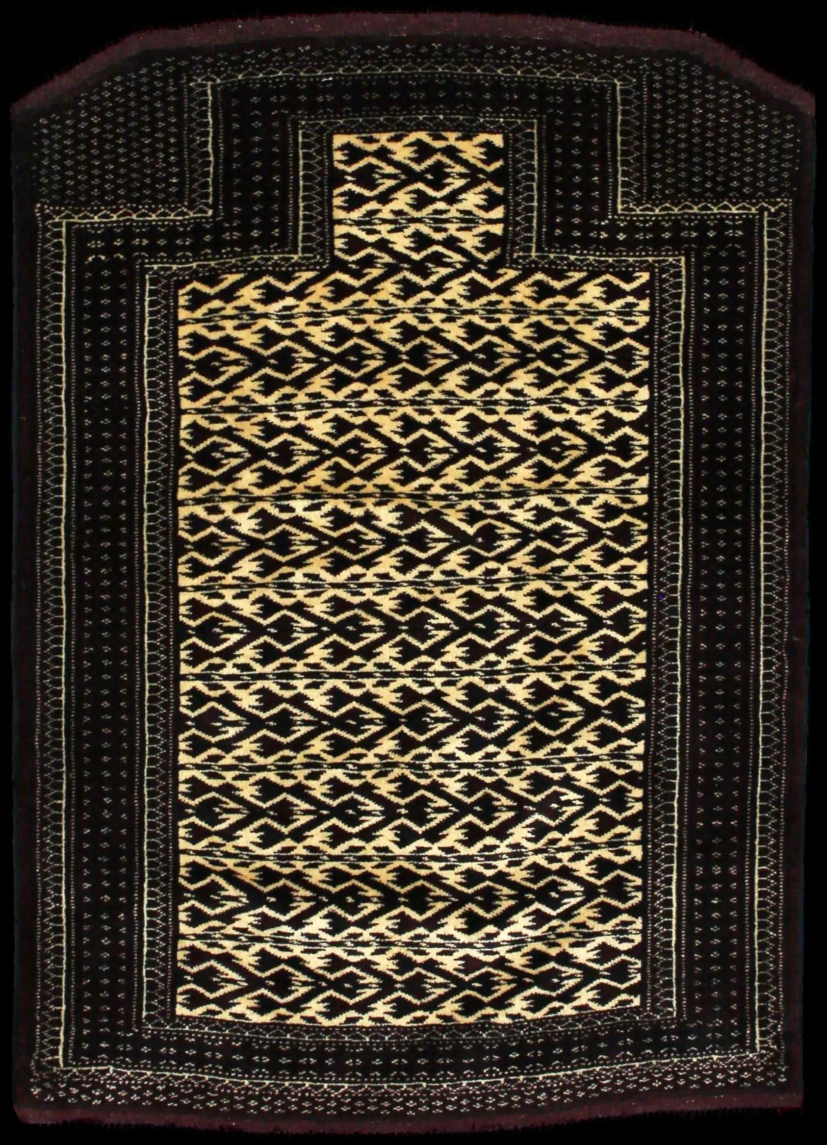 Handmade Persian rug in dimensions 133 centimeters length by 94 centimeters width with mainly Brown colors