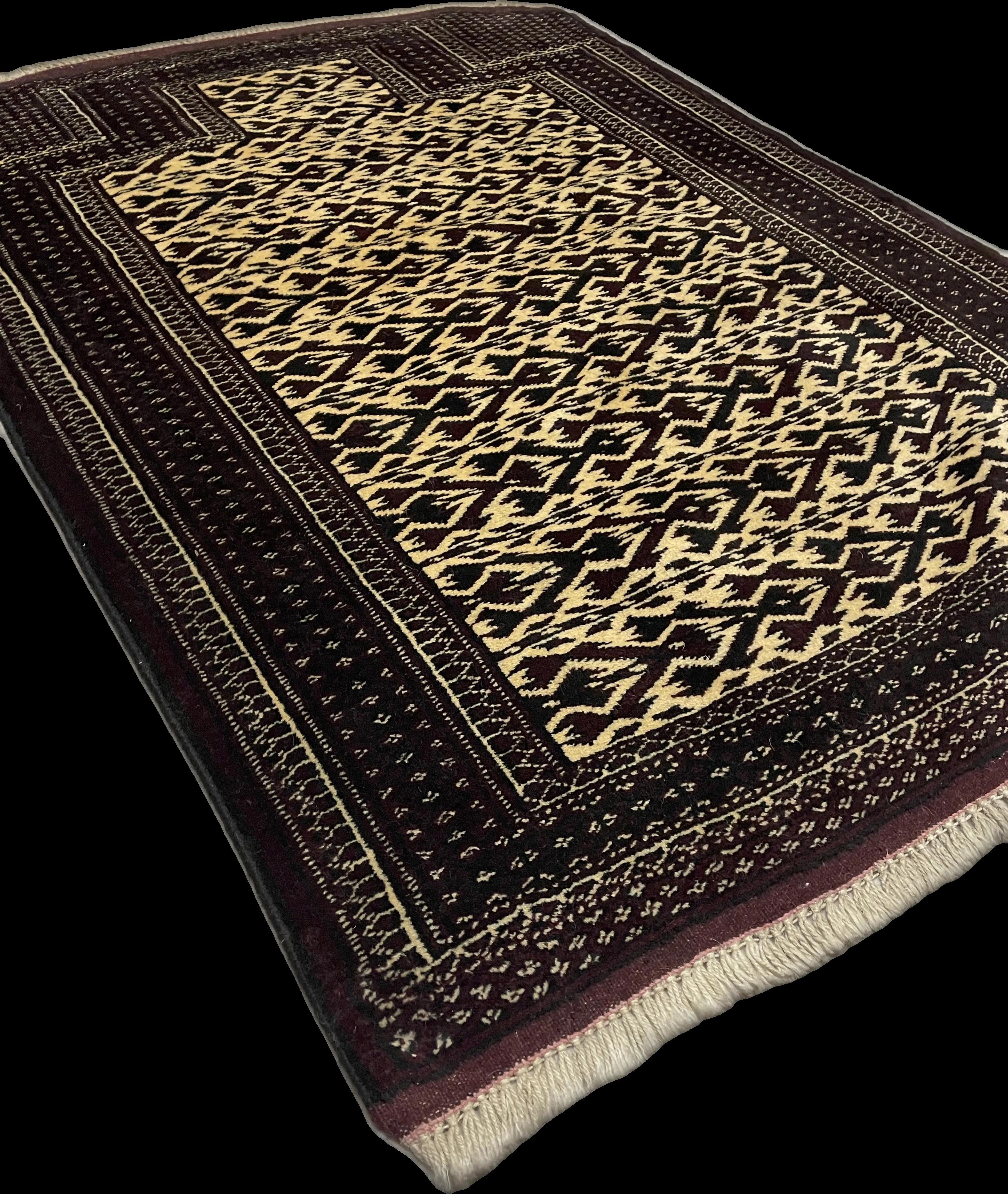 Perspective view of the rug