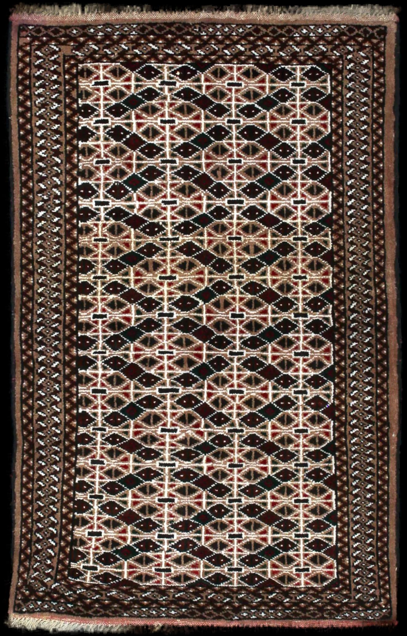 Handmade Persa rug in dimensions 117 centimeters length by 76 centimeters width with mainly Beige y Marrón colors