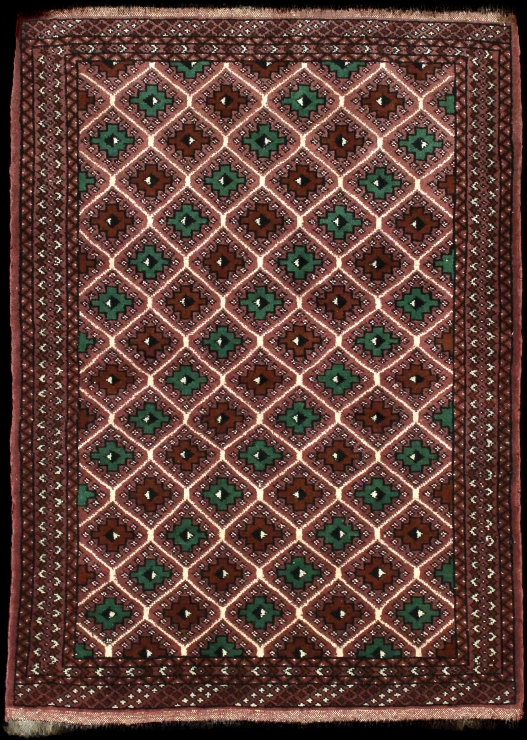 Handmade Persa rug in dimensions 140 centimeters length by 100 centimeters width with mainly Marrón y Verde colors