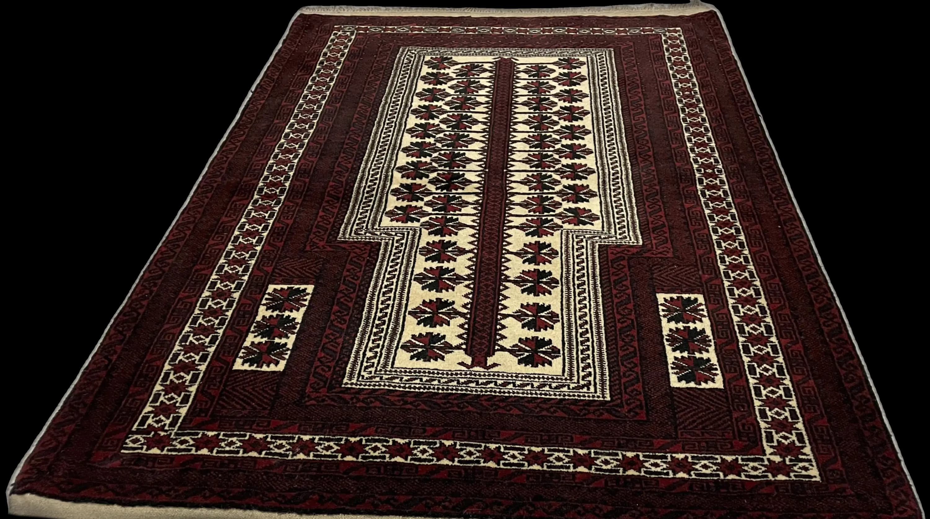 Perspective view of the rug