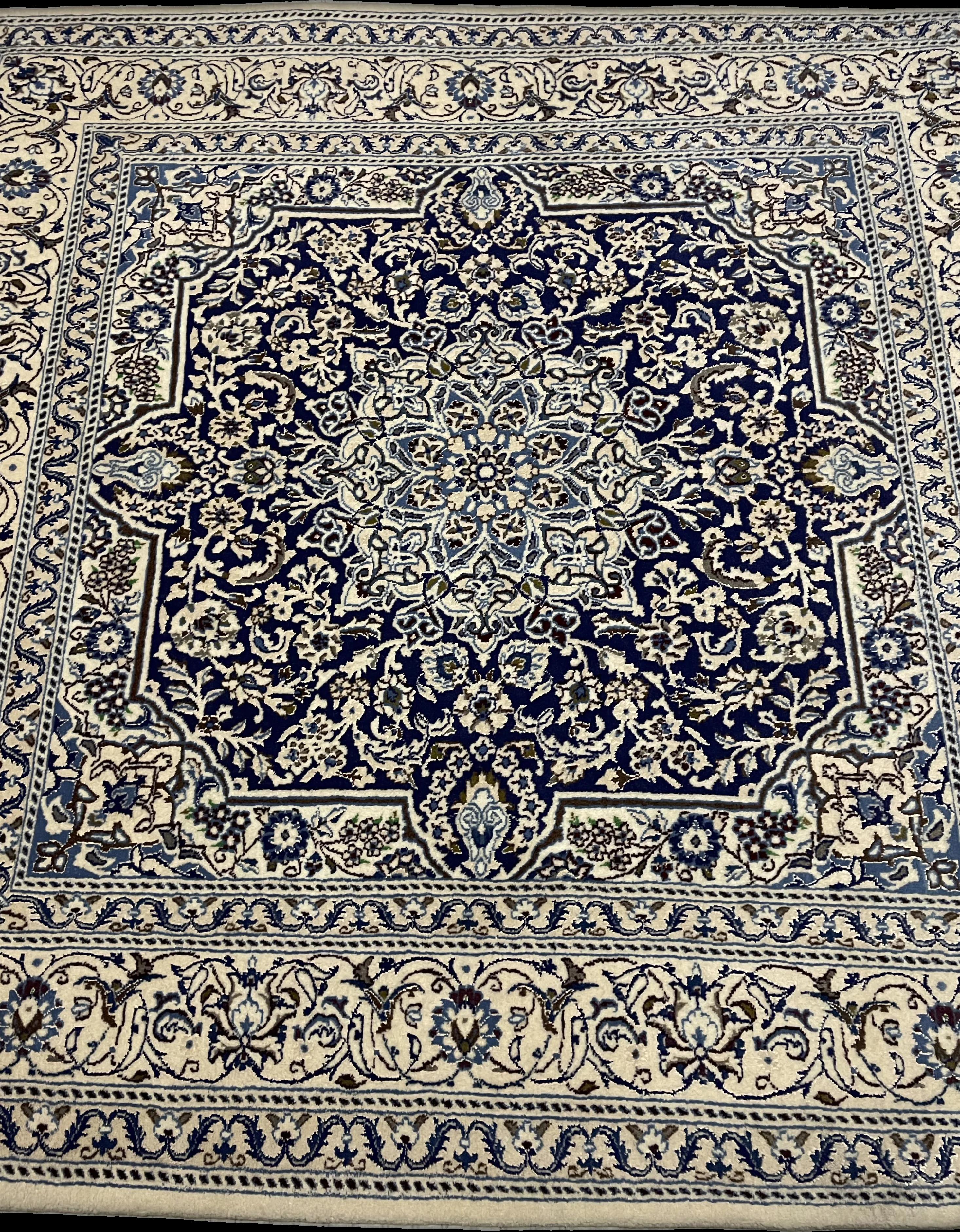 Perspective view of the rug