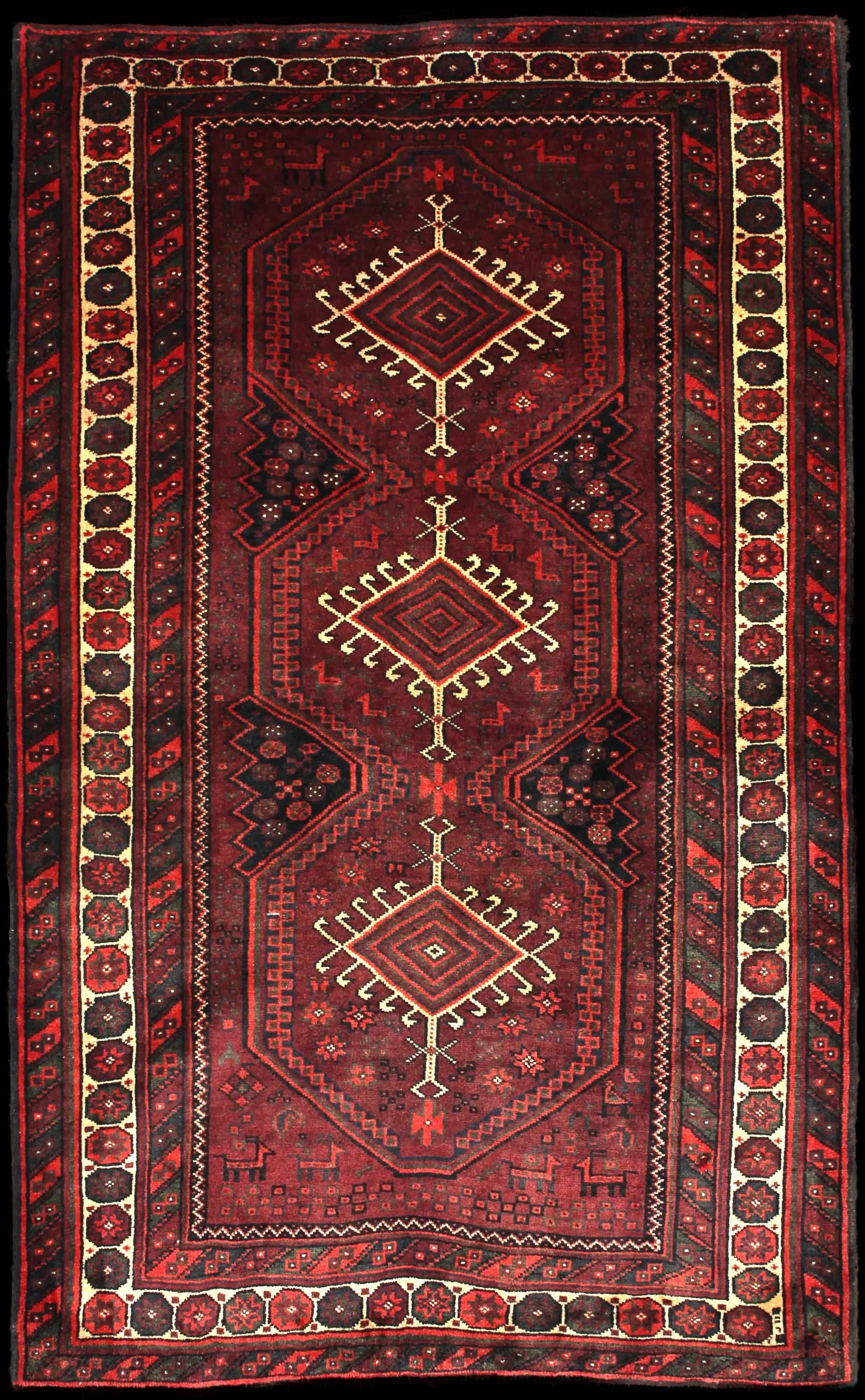 Handmade Persa rug in dimensions 205 centimeters length by 125 centimeters width with mainly Rojo colors