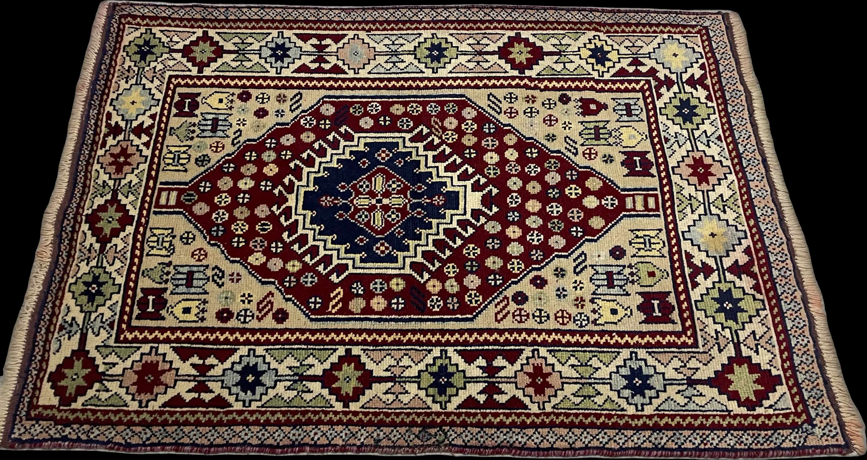 Perspective view of the rug