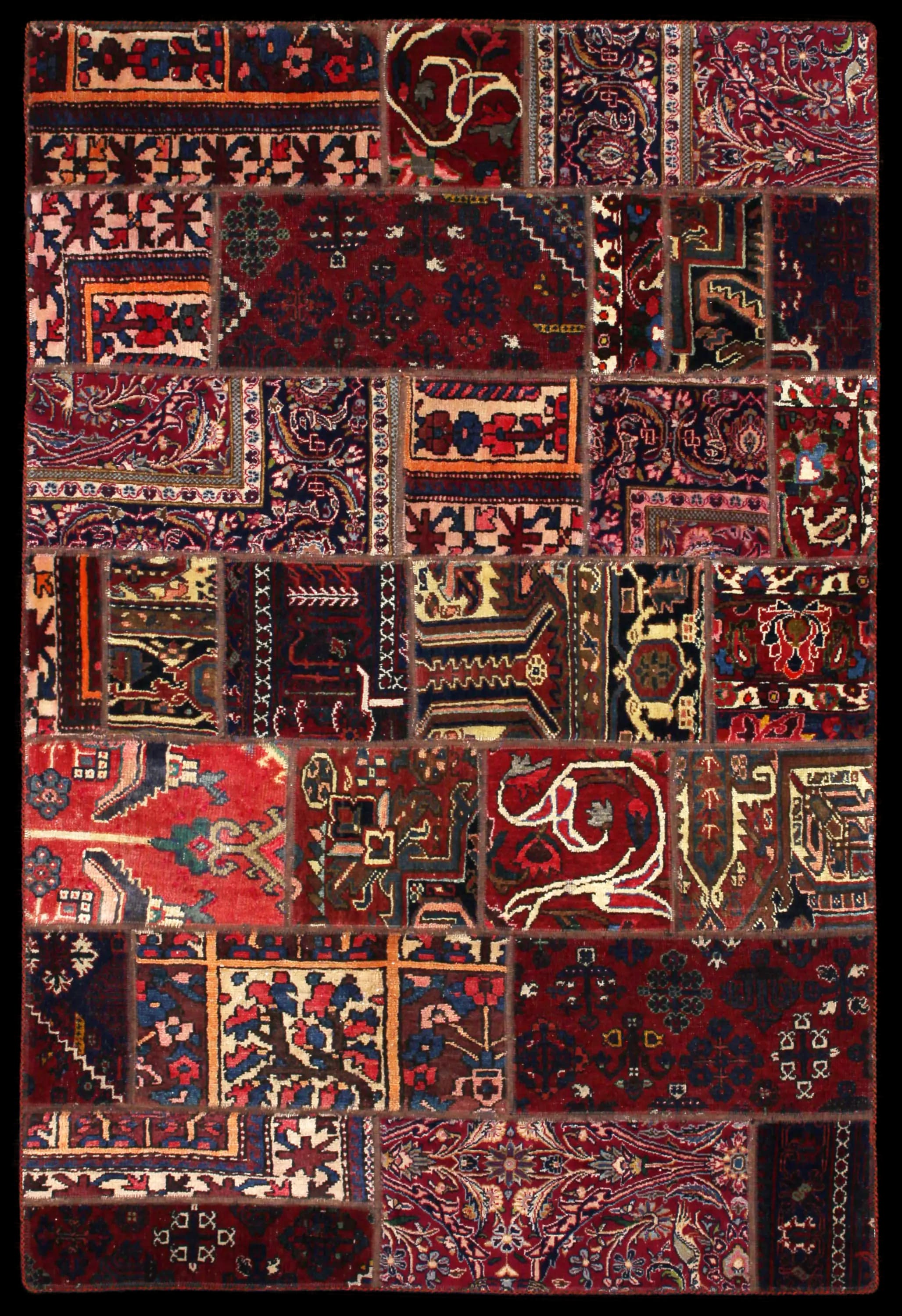 Handmade Persiano rug in dimensions 207 centimeters length by 136 centimeters width