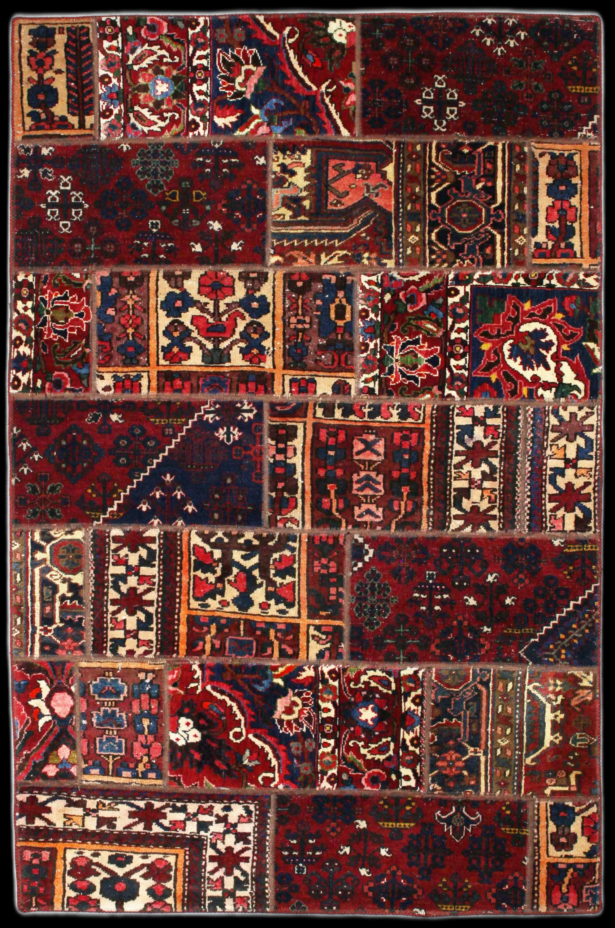 Handmade Perse rug in dimensions 210 centimeters length by 137 centimeters width with mainly Rouge colors