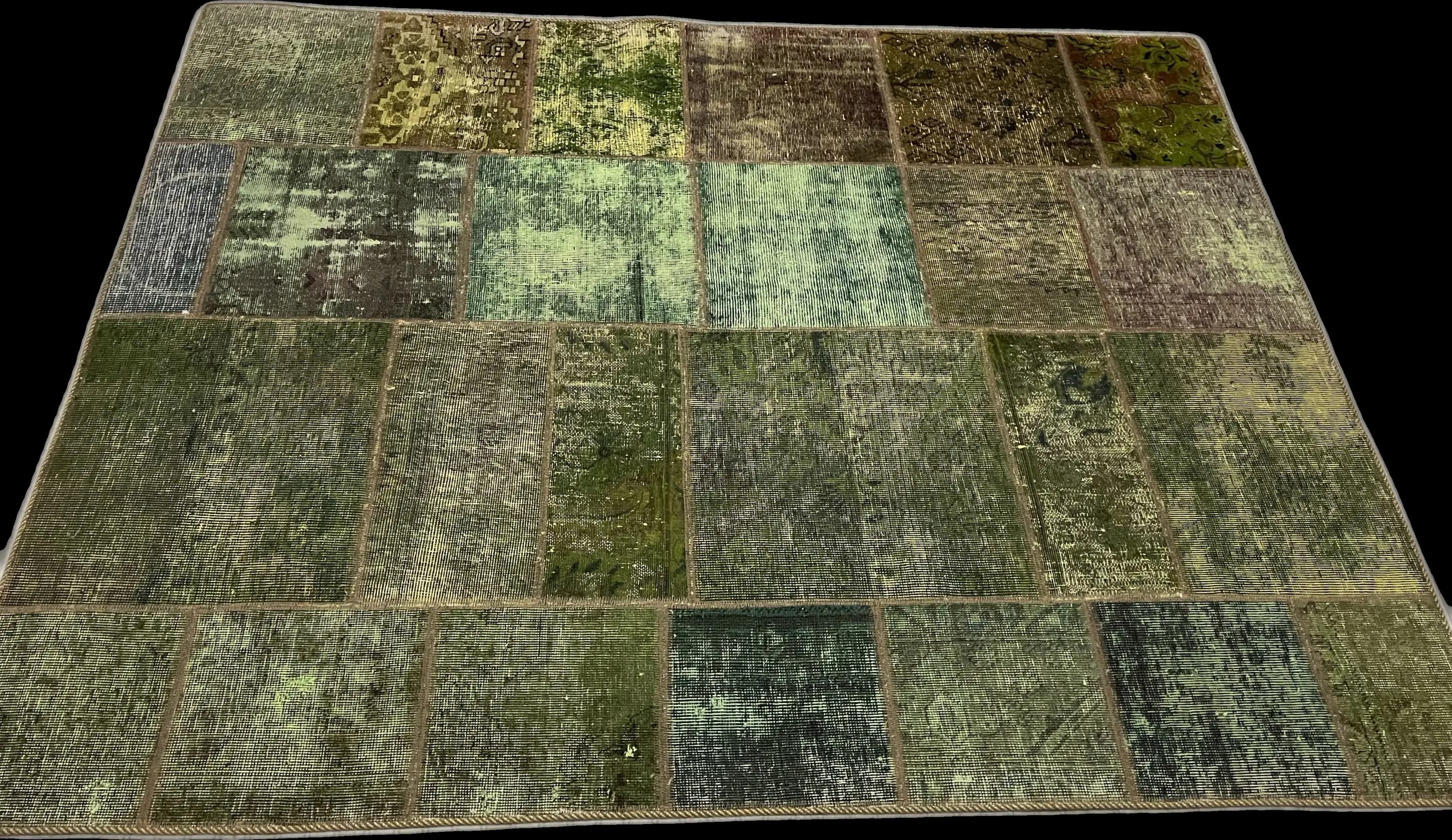 Perspective view of the rug