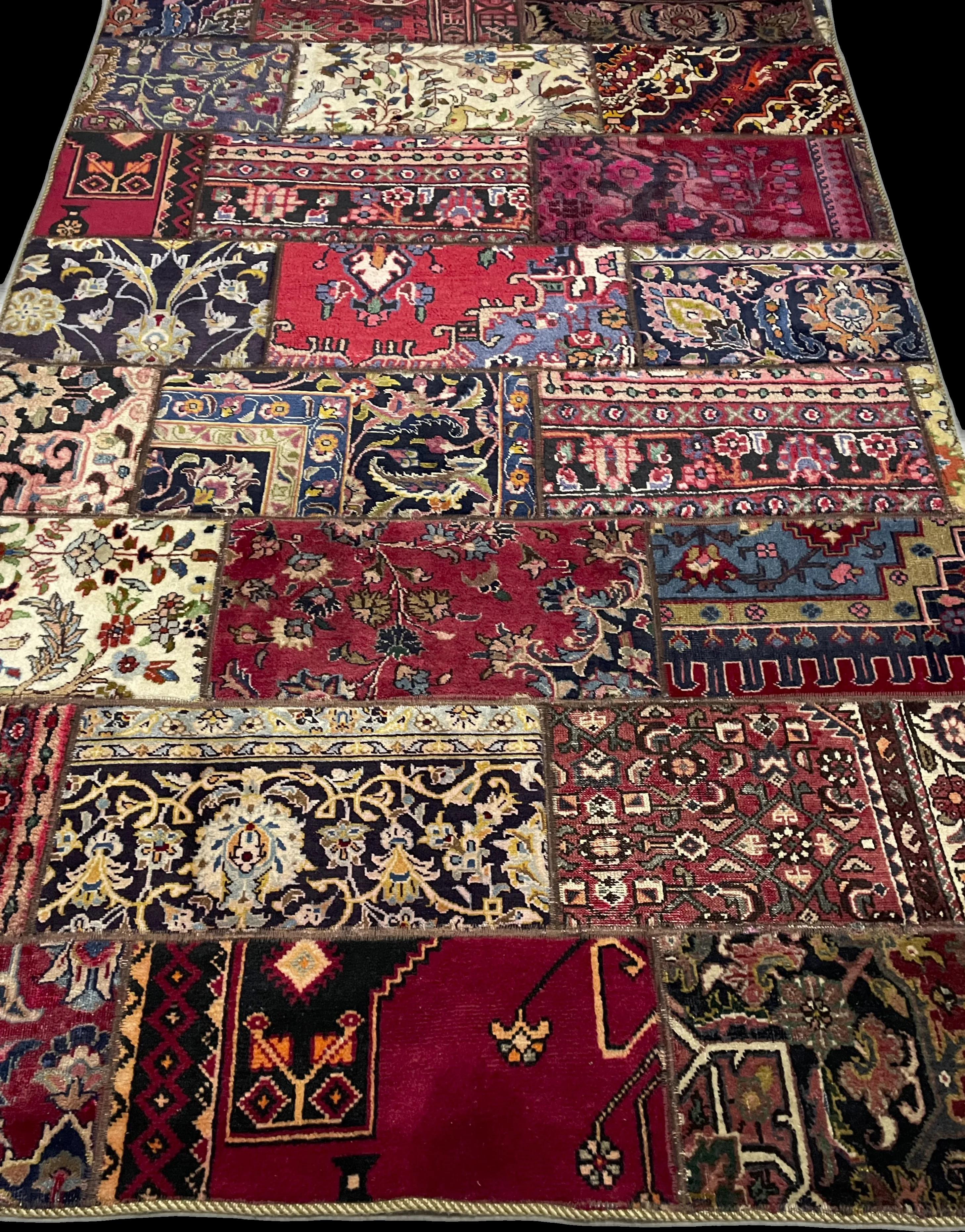 Perspective view of the rug