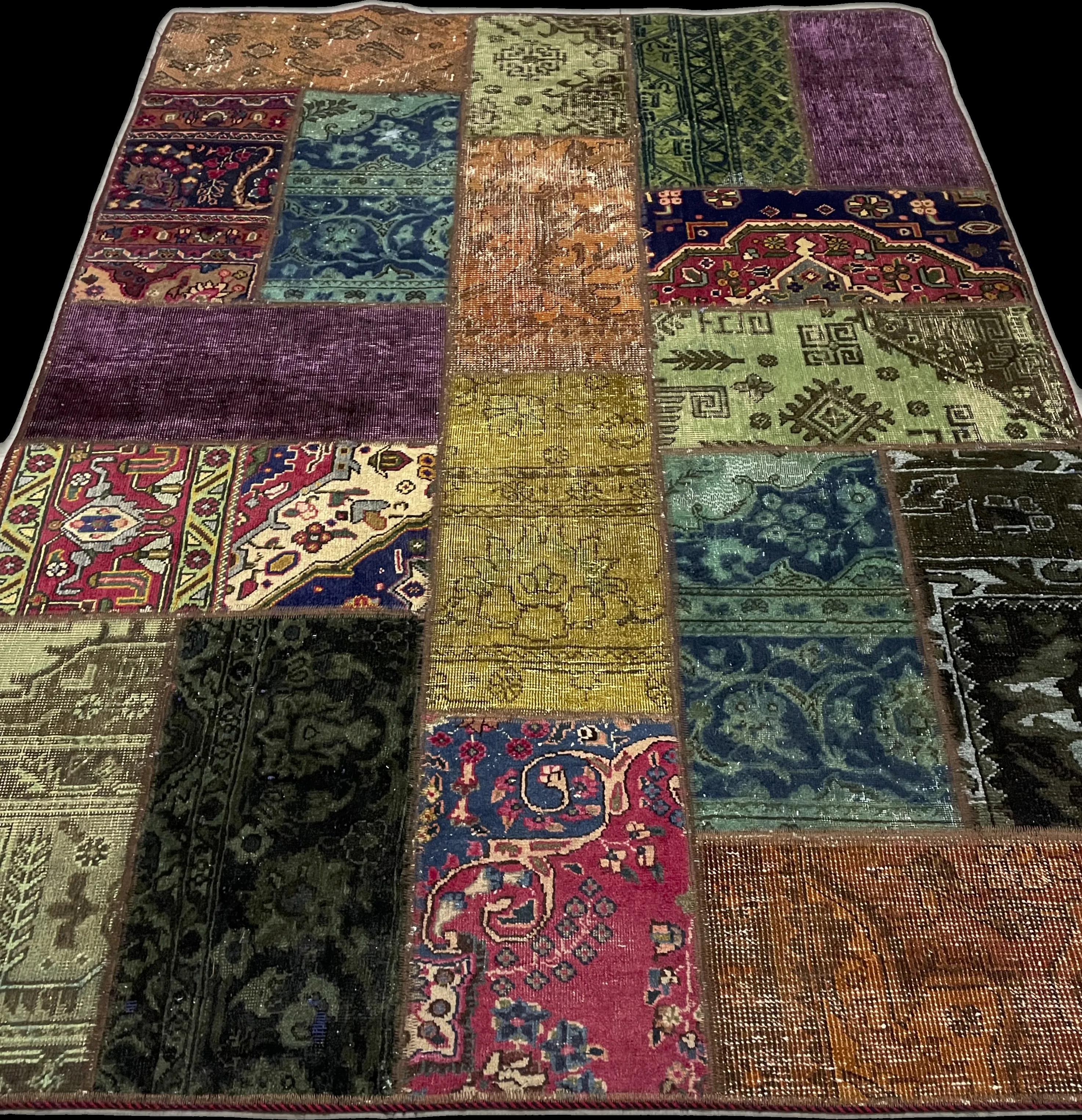 Perspective view of the rug