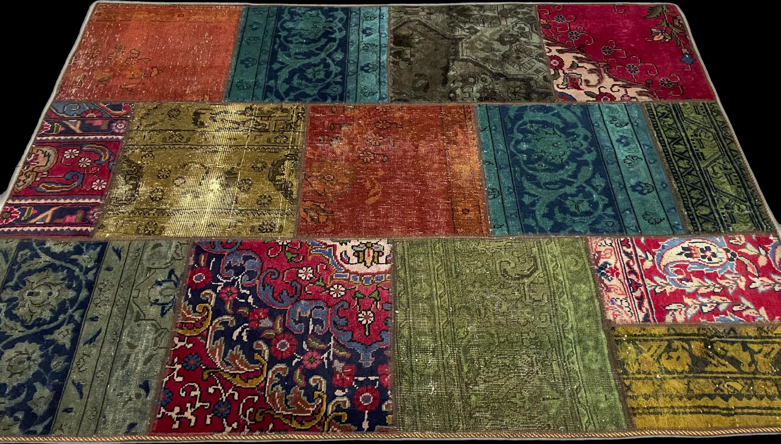 Perspective view of the rug