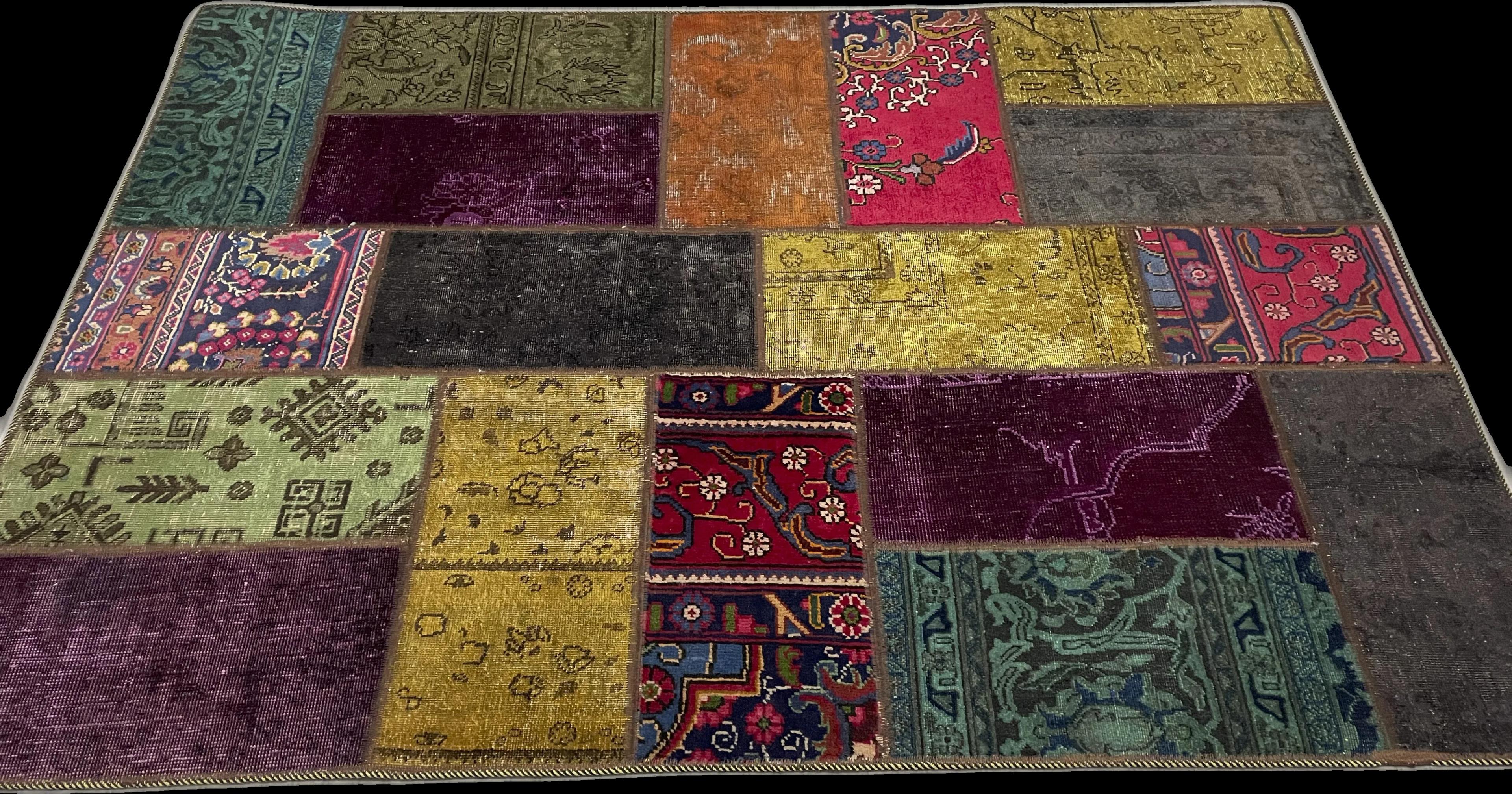 Perspective view of the rug