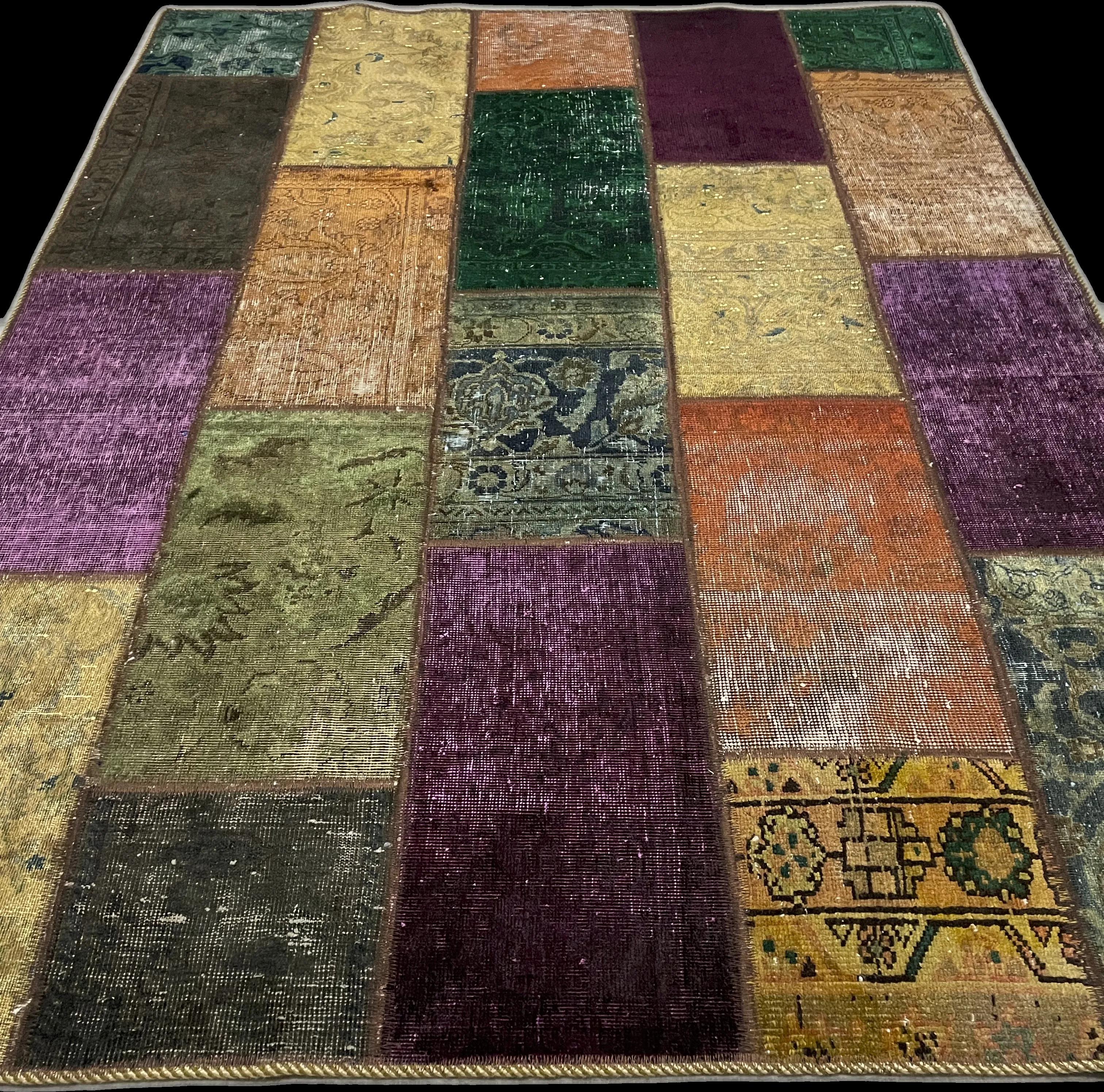 Perspective view of the rug