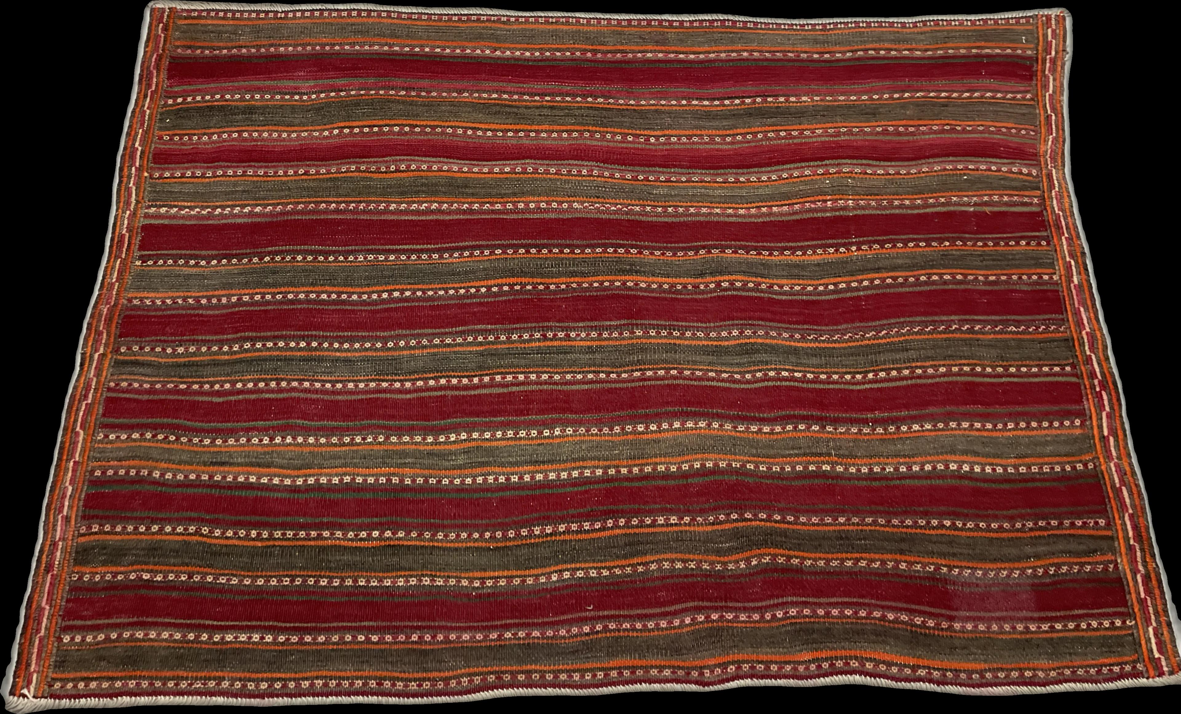 Perspective view of the rug