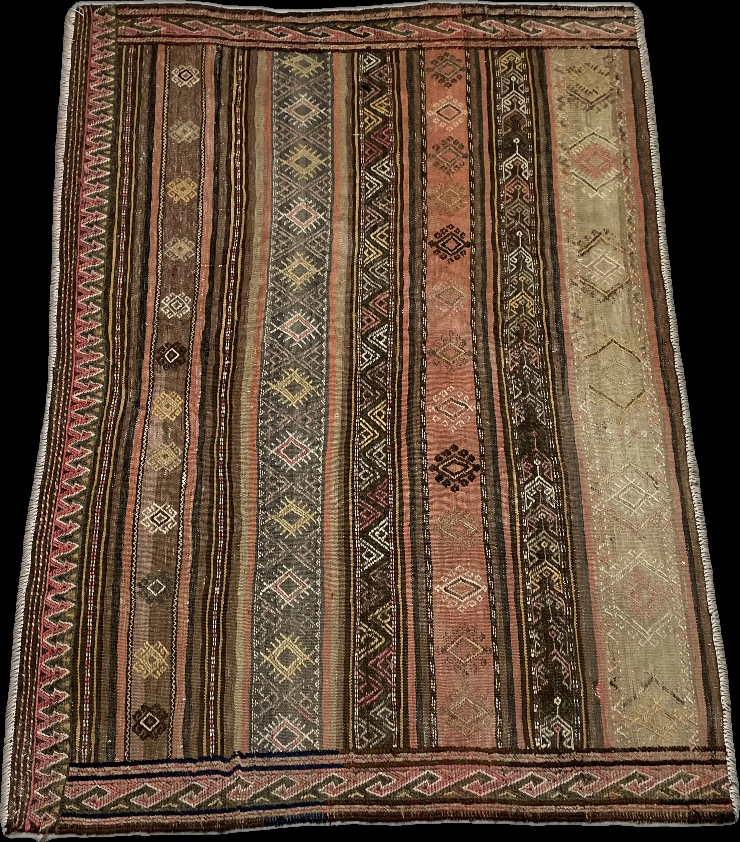 Perspective view of the rug