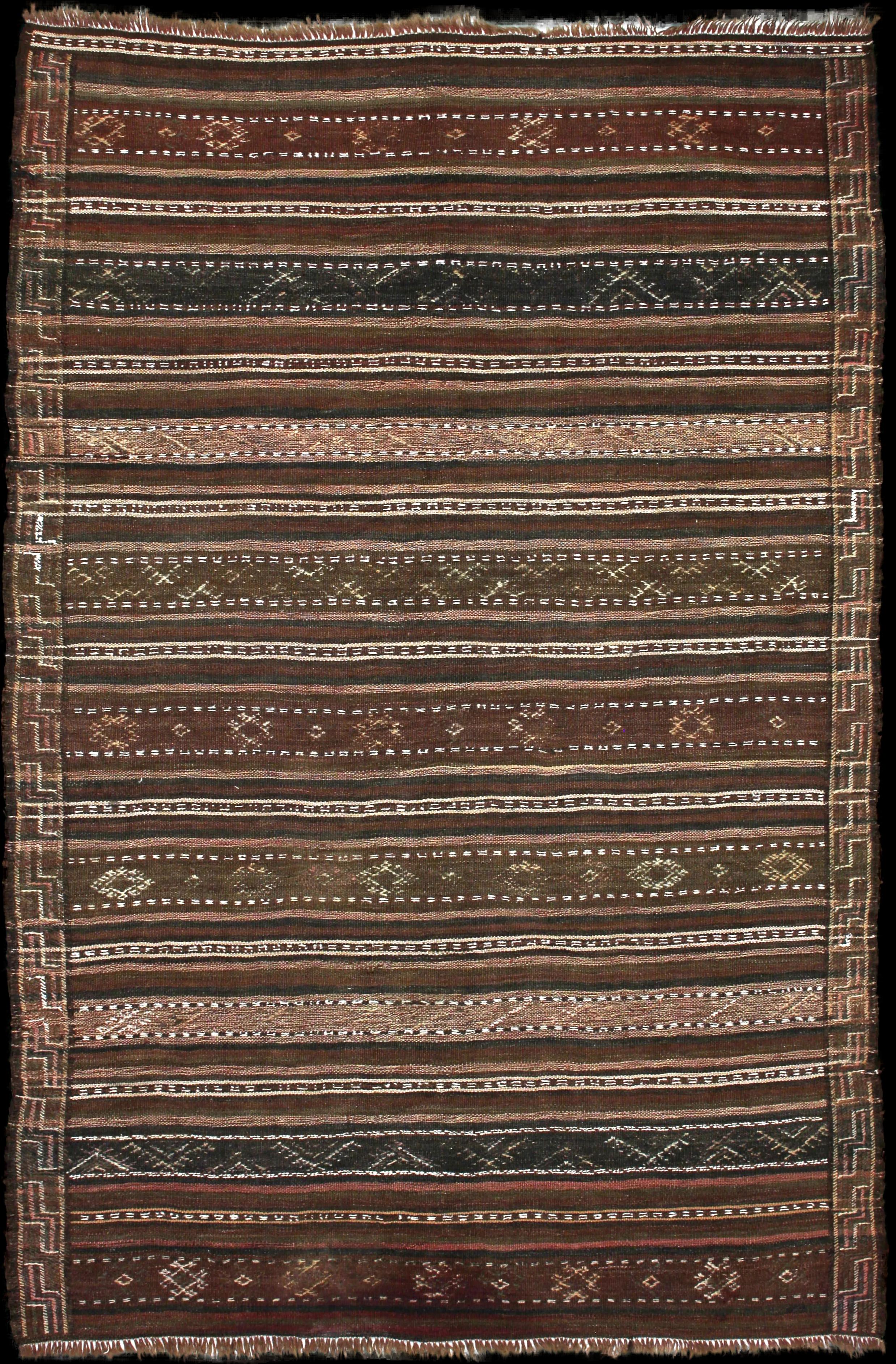 Complete view of the rug