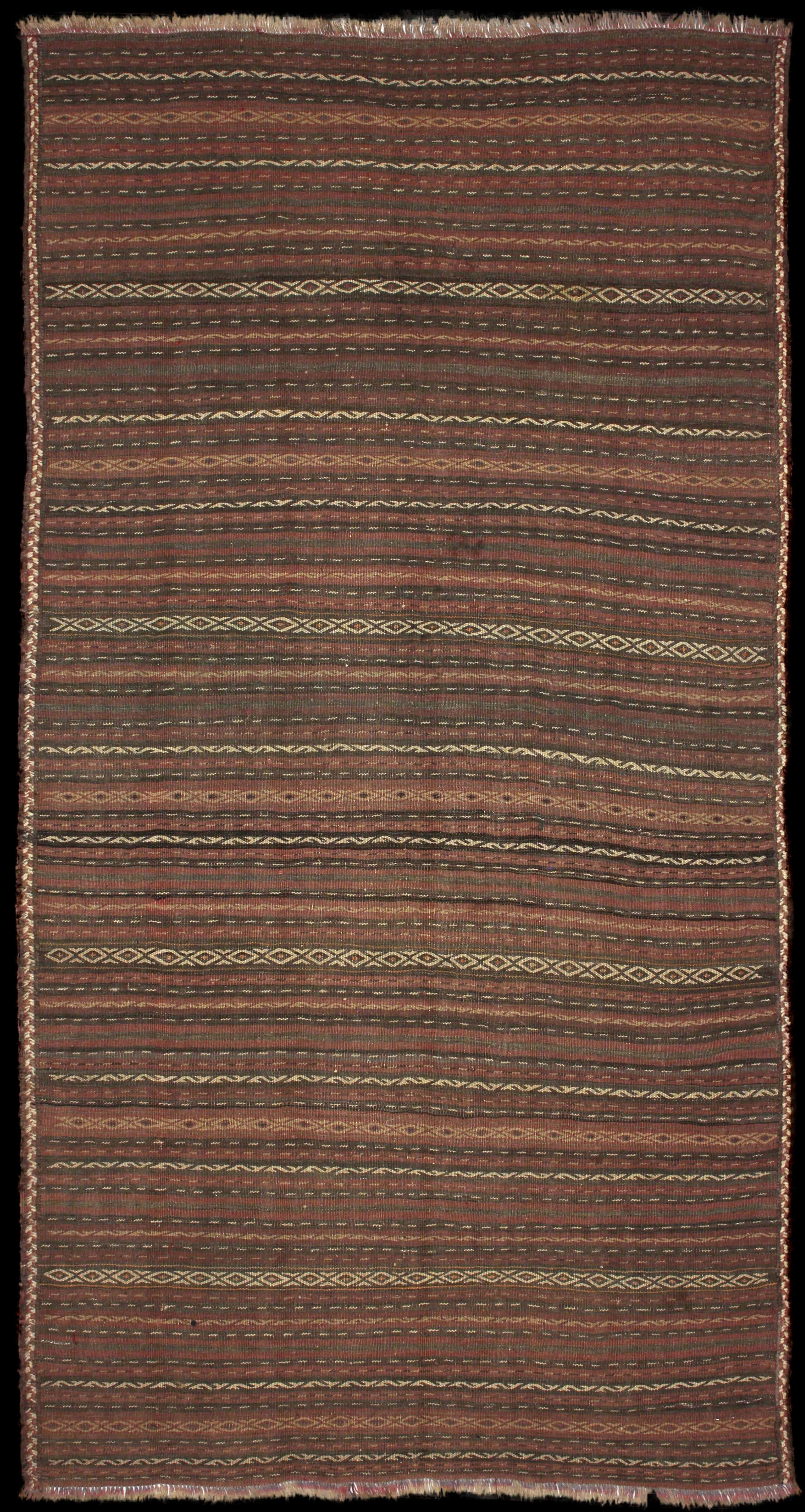 Complete view of the rug