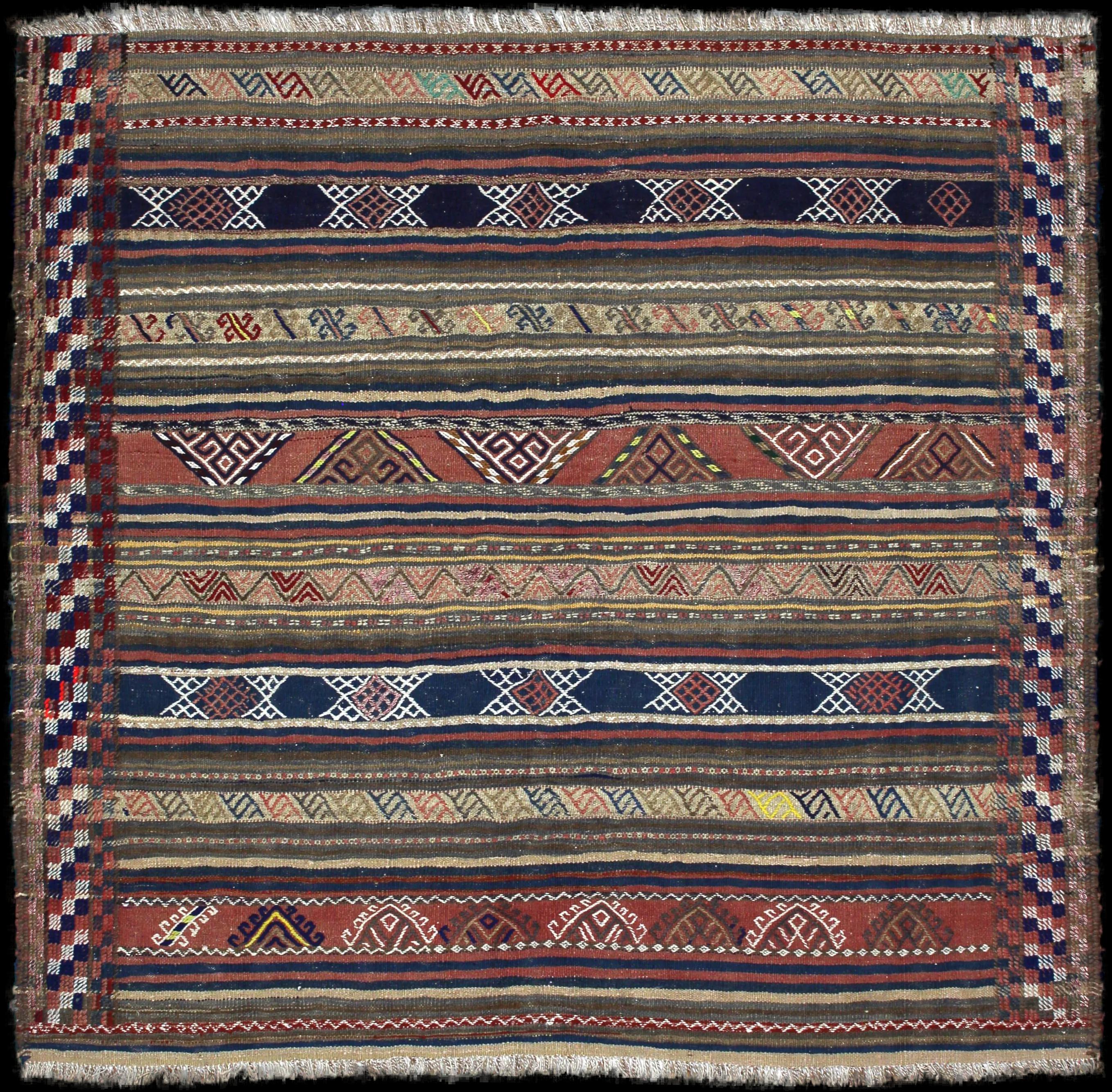 Complete view of the rug