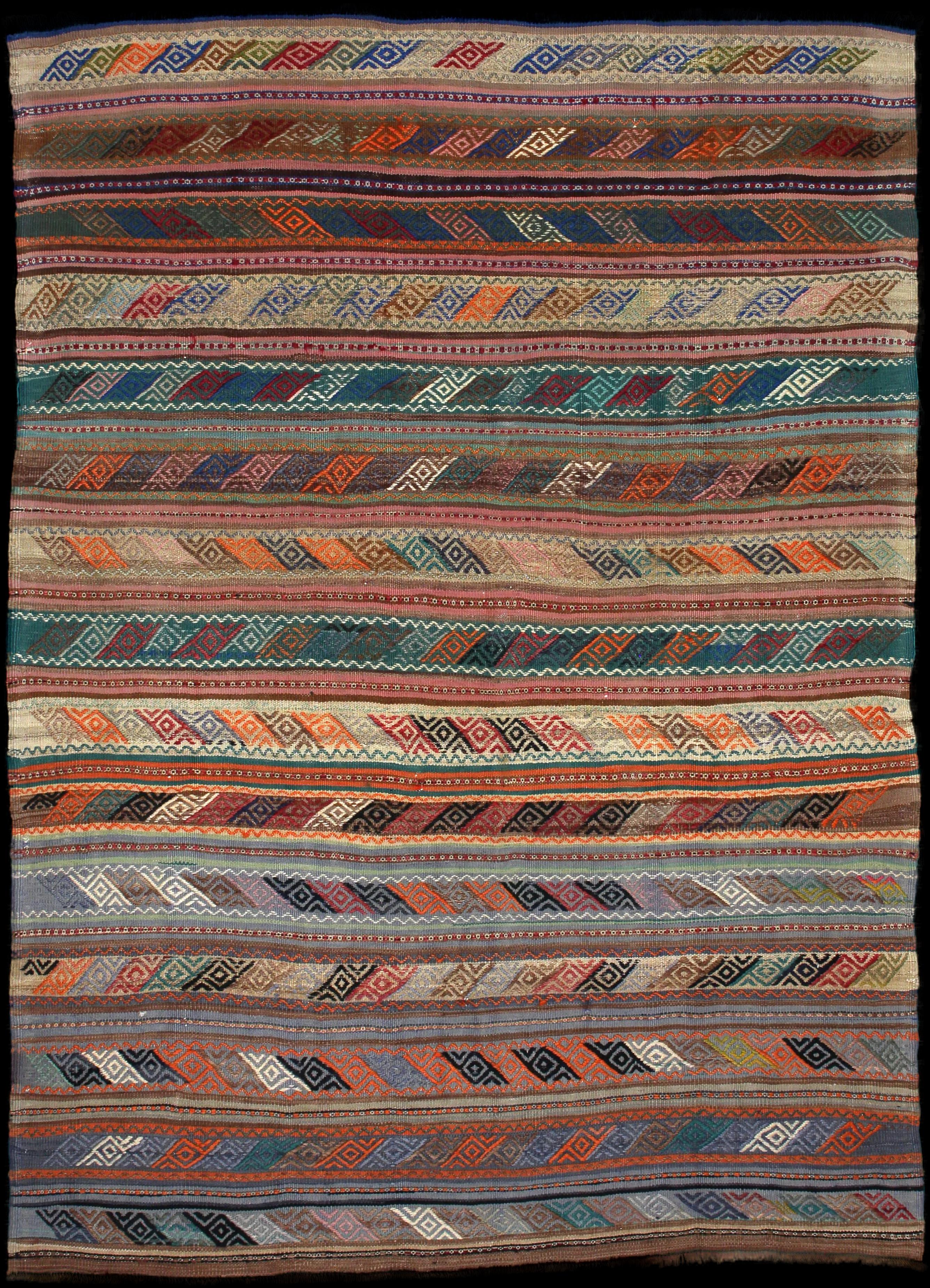 Complete view of the rug