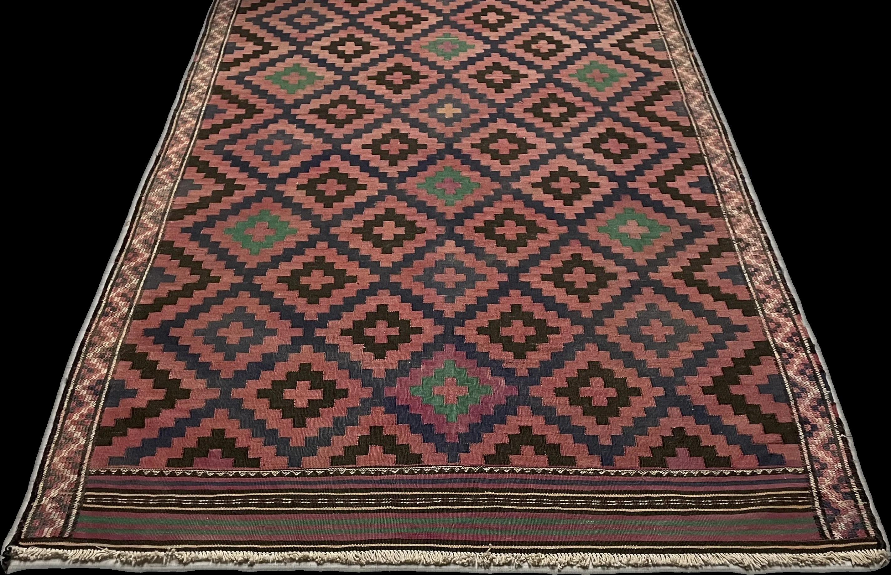 Perspective view of the rug