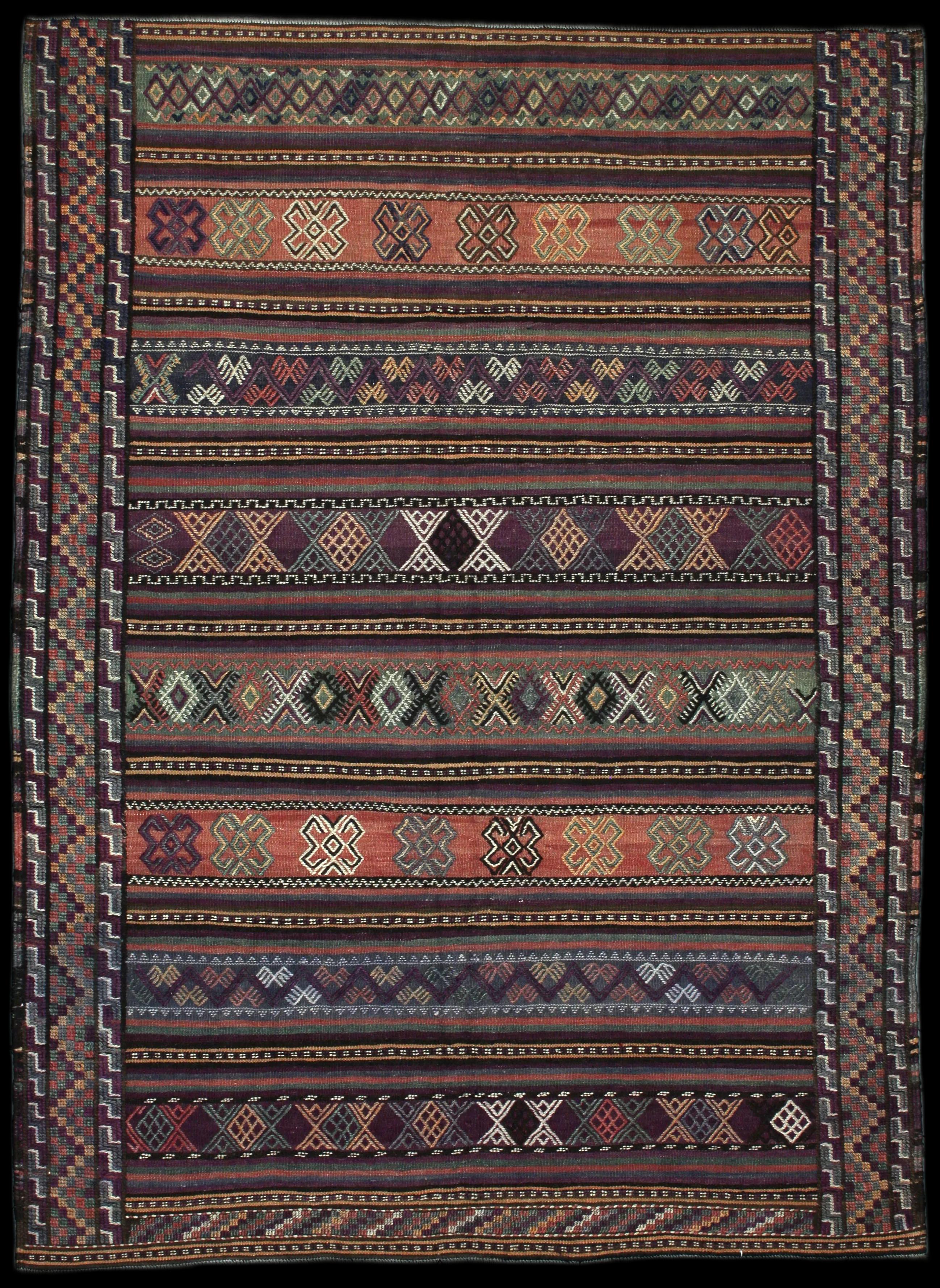 Complete view of the rug