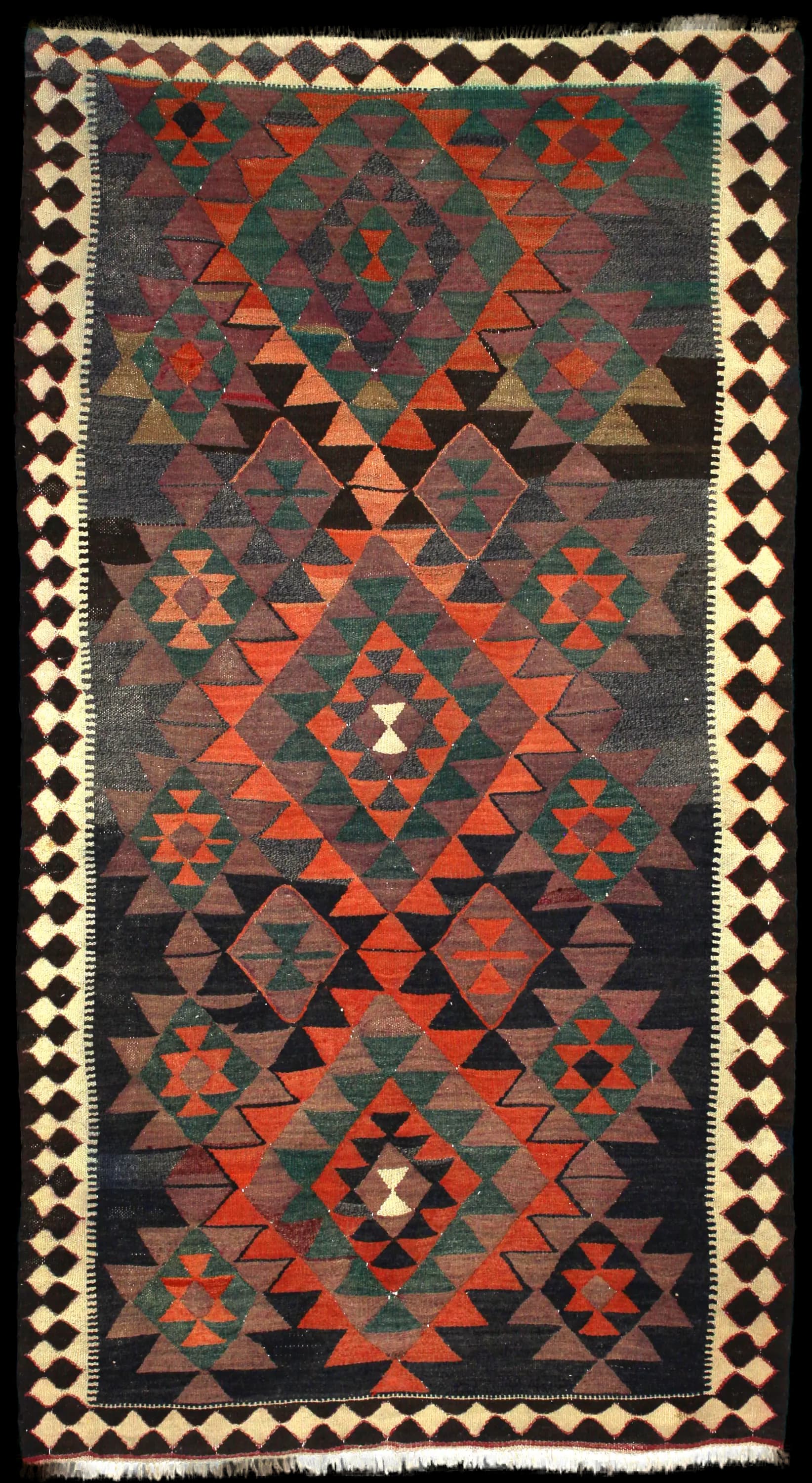 Complete view of the rug