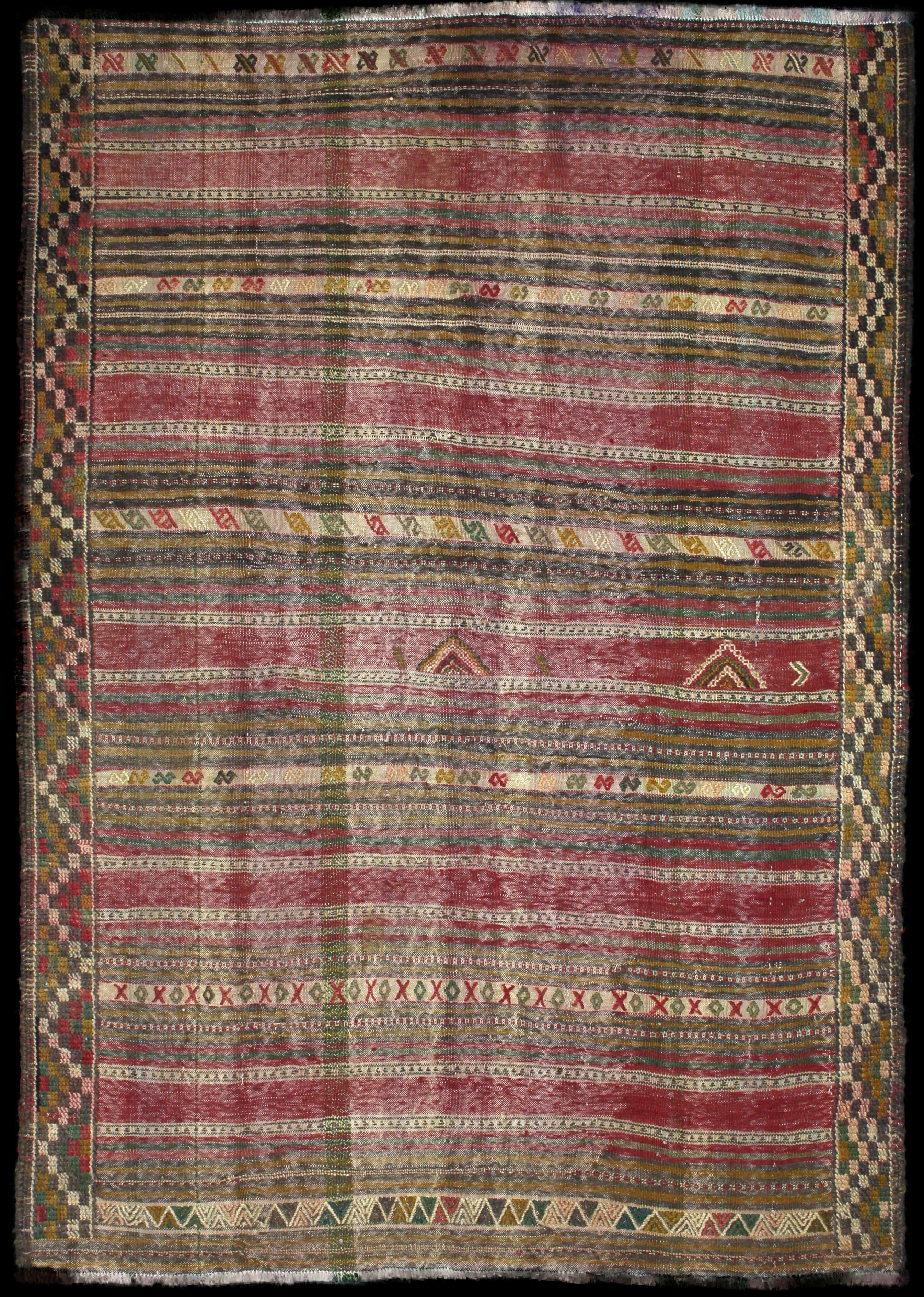 Complete view of the rug