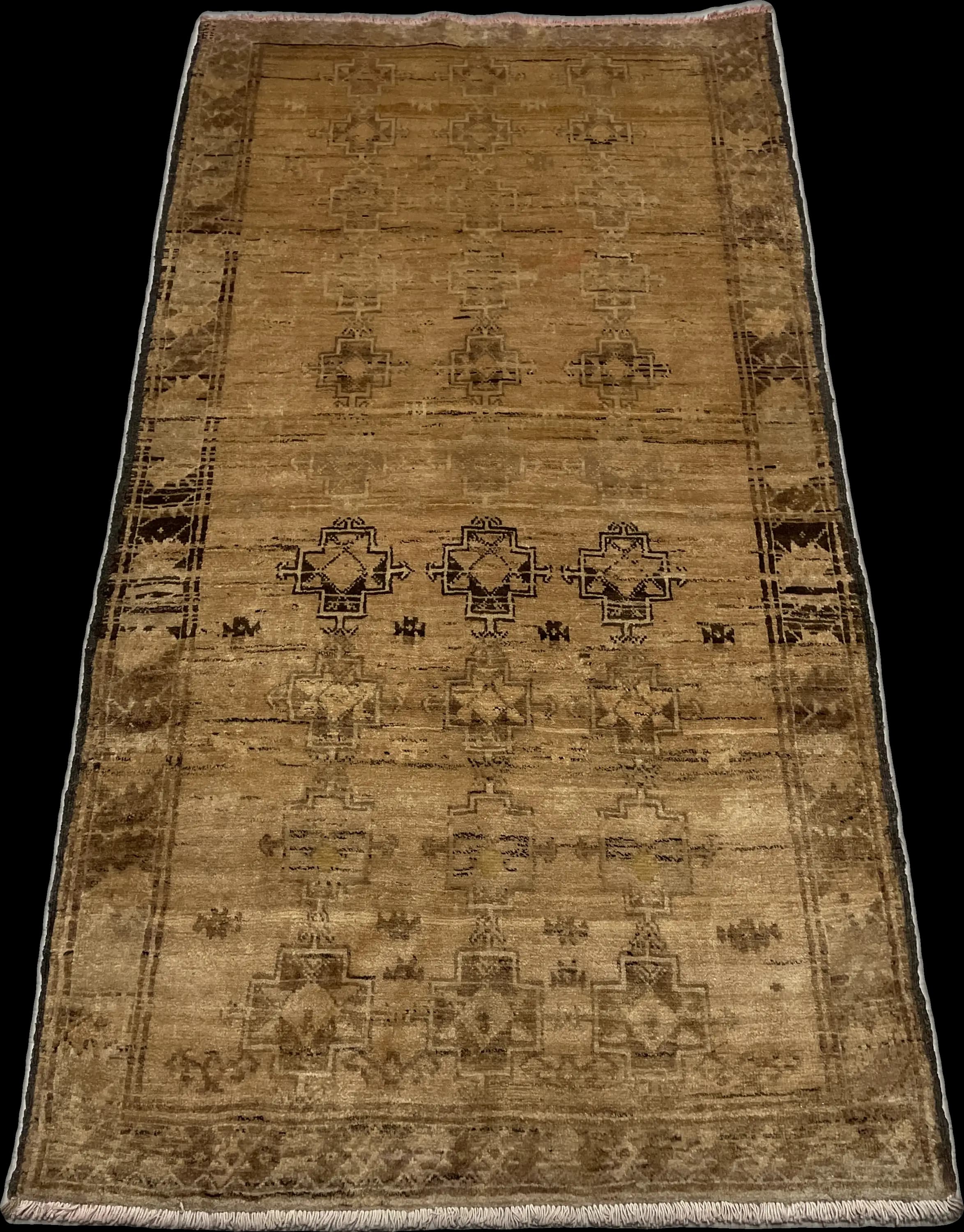 Perspective view of the rug